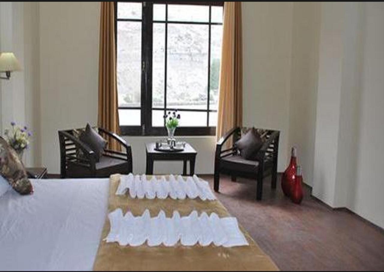 Hotel International Residency Kargil Ngoại thất bức ảnh